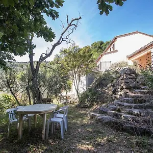  Appartement Bas De Au Milieu Des Oliviers.